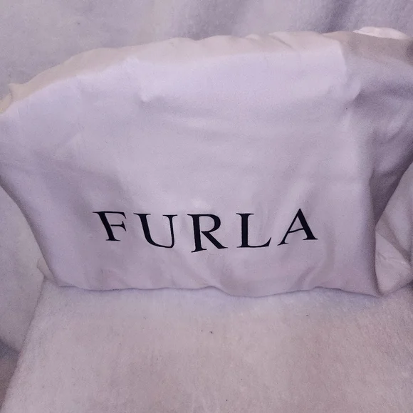 Furla Julia Winter Rose Medium Leather Tote Bag Handbag With Dust Bag - Picture 9 of 9